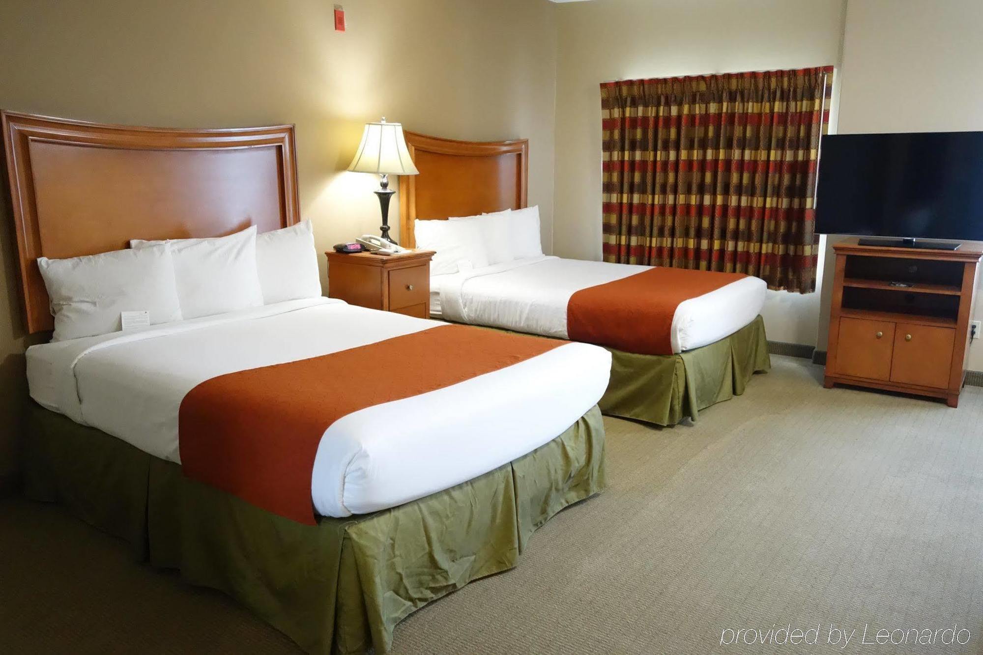 Spark By Hilton 3*