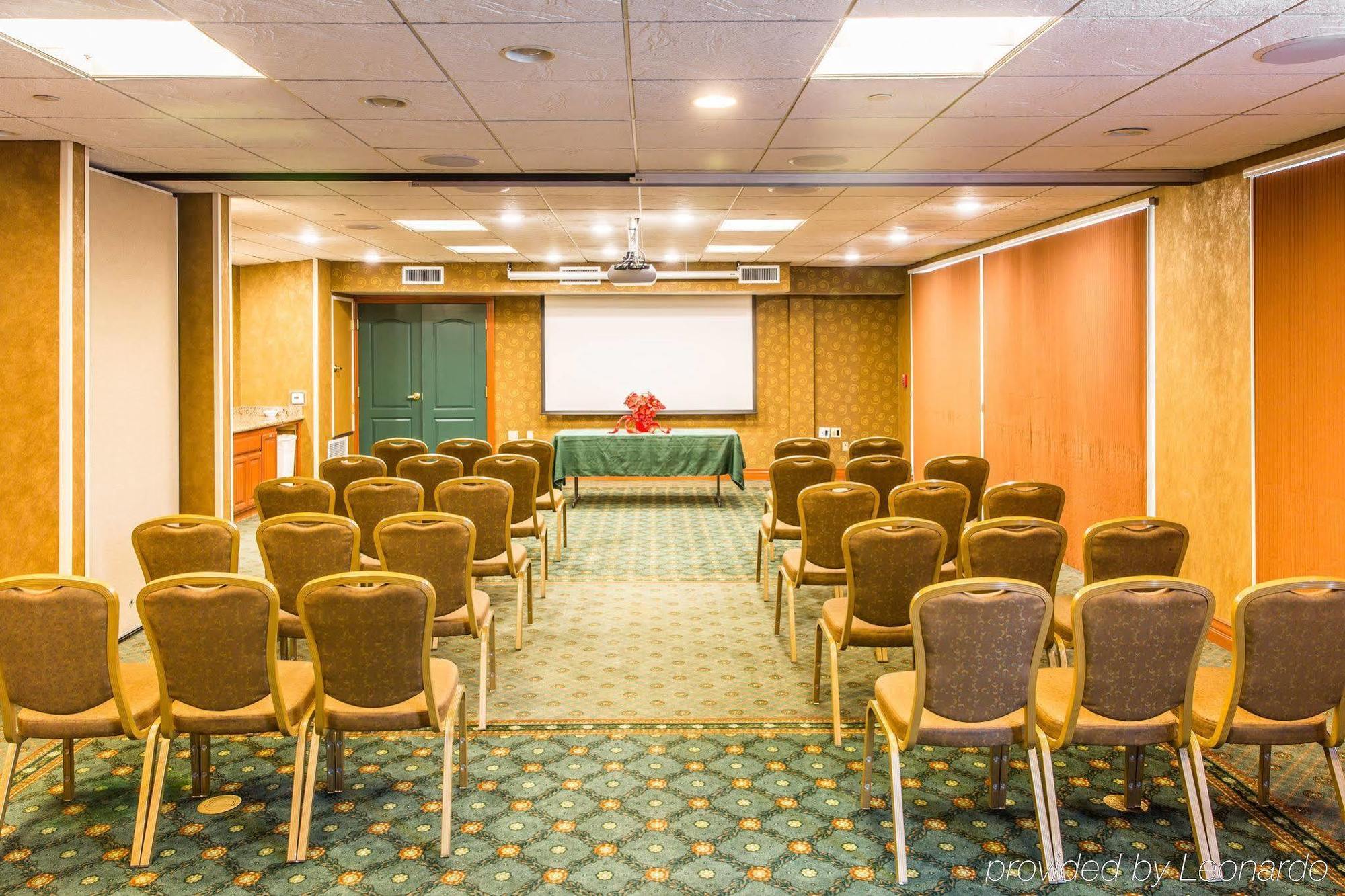 Hotel Spark By Hilton 3*