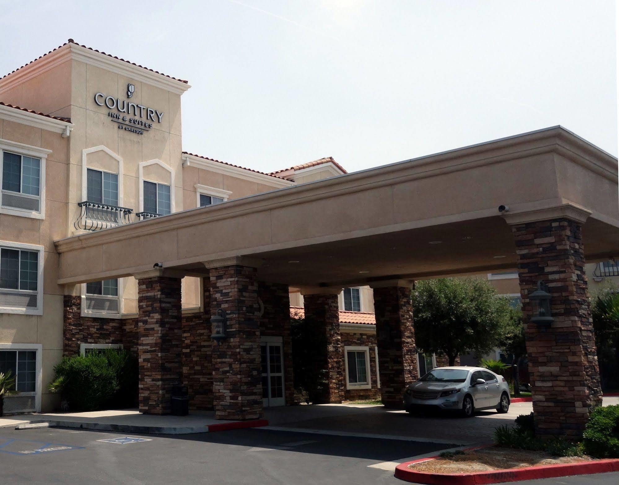 Spark By Hilton 3*